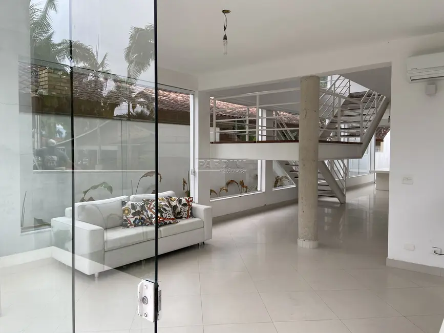 Foto 1 de Casa de Condomínio com 4 quartos à venda, 342m2 em Ubatuba - SP