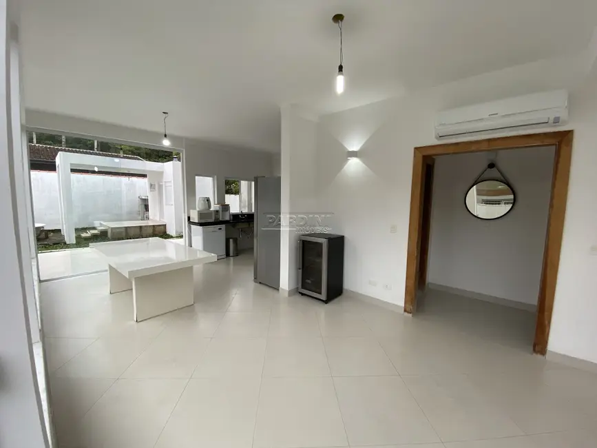 Foto 8 de Casa de Condomínio com 4 quartos à venda, 342m2 em Ubatuba - SP