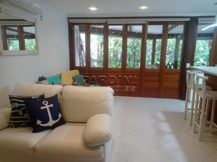 Foto 3 de Casa com 2 quartos à venda, 52m2 em Ubatuba - SP