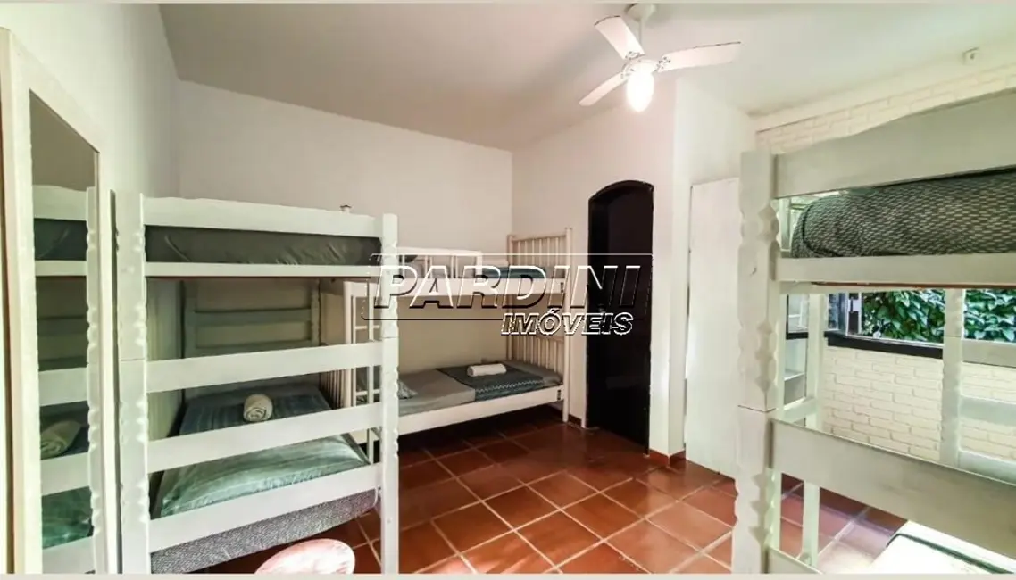 Casa com 6 quartos à venda, 240m2 em Ubatuba - SP - imagem 4 Foto 4 de Casa com 6 quartos à venda, 240m2 em Ubatuba - SP