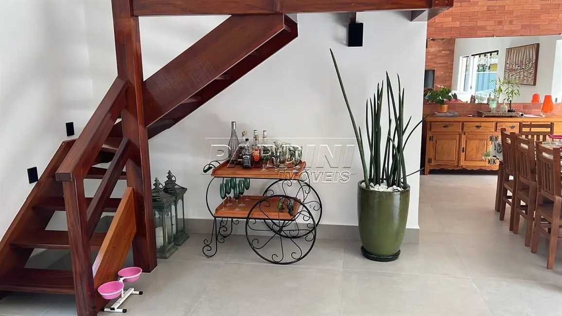 Foto 3 de Casa de Condomínio com 4 quartos à venda, 180m2 em Ubatuba - SP