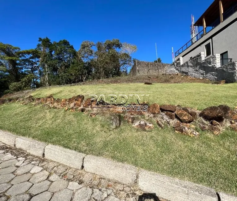 Foto 3 de Terreno / Lote à venda, 394m2 em Ubatuba - SP
