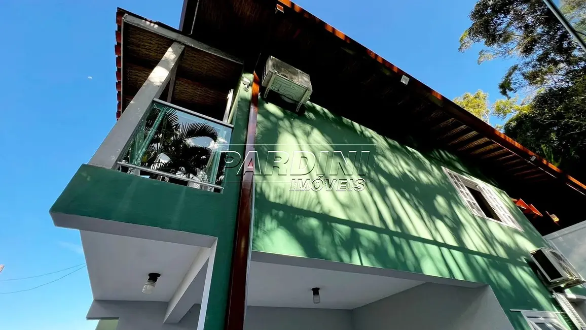 Foto 1 de Casa com 4 quartos à venda, 201m2 em Ubatuba - SP