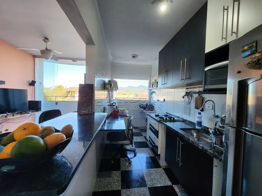 Foto 4 de Apartamento com 3 quartos à venda, 60m2 em Centro, Ubatuba - SP