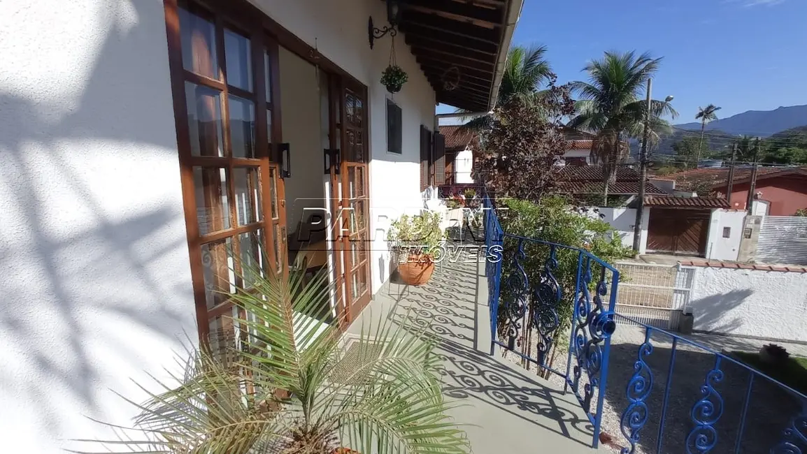 Foto 6 de Apartamento com 3 quartos à venda, 72m2 em Ubatuba - SP