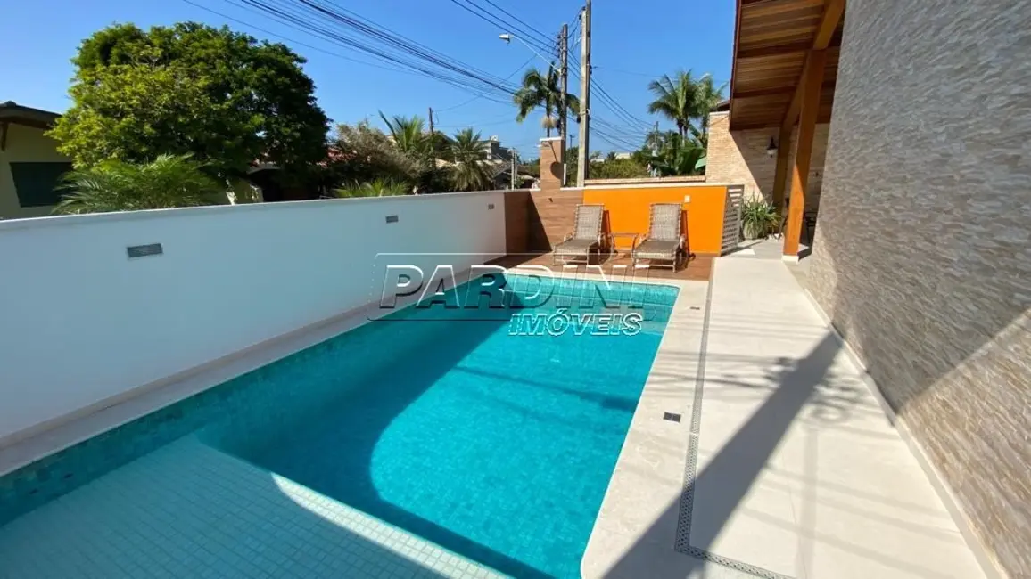 Foto 3 de Casa de Condomínio com 4 quartos à venda, 115m2 em Ubatuba - SP