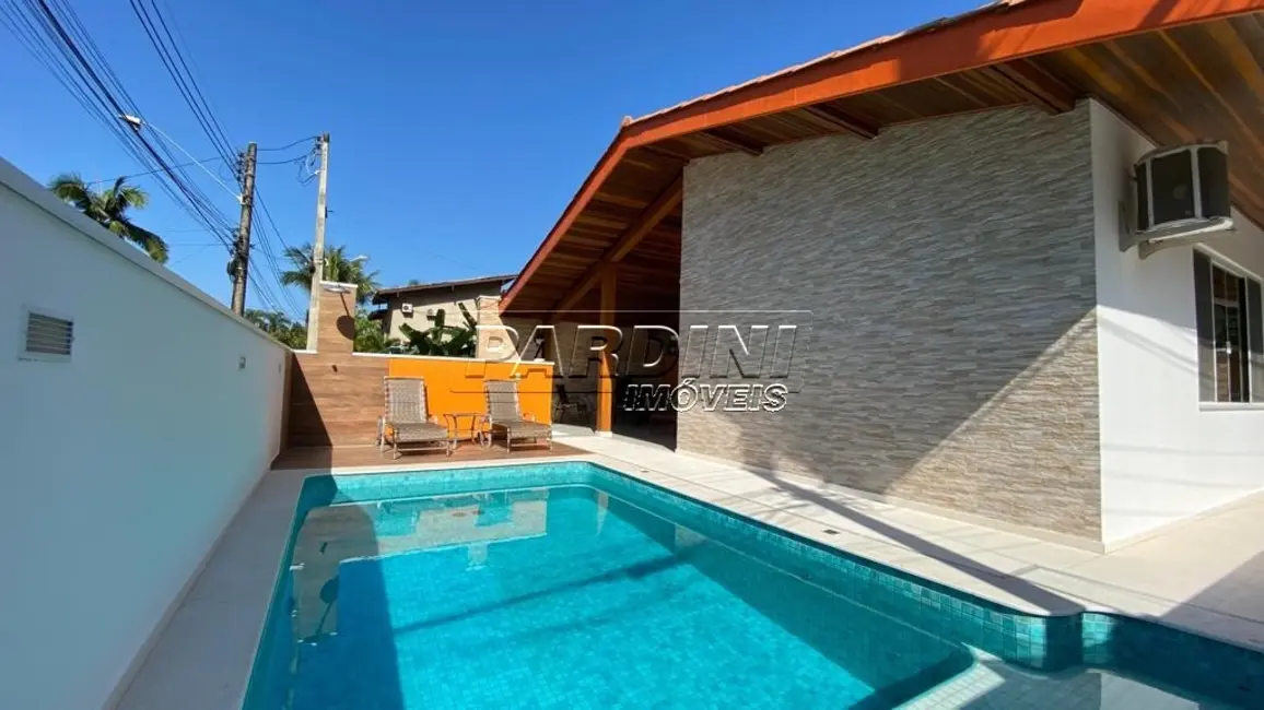 Foto 4 de Casa de Condomínio com 4 quartos à venda, 115m2 em Ubatuba - SP