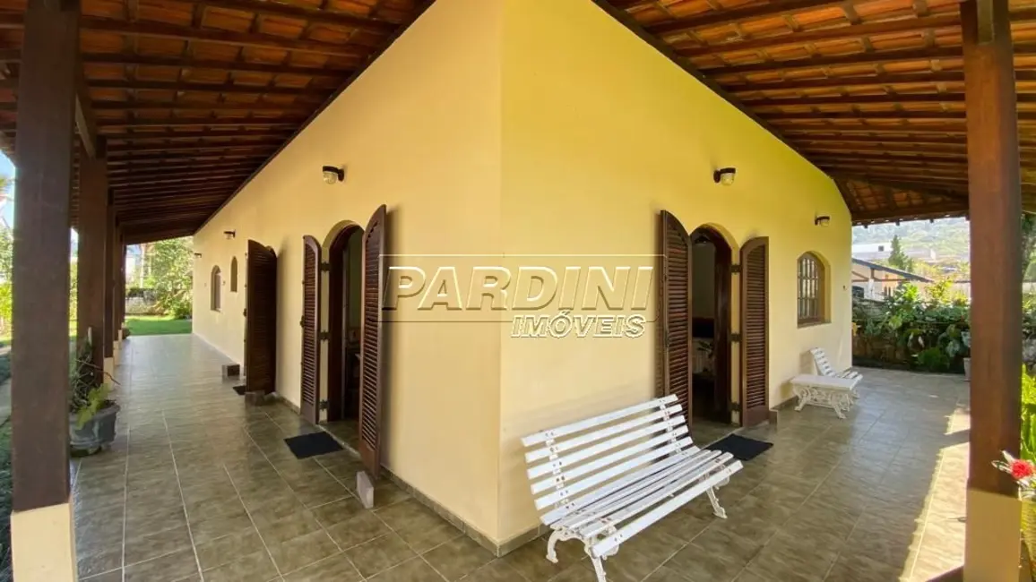 Foto 6 de Casa com 3 quartos à venda, 290m2 em Ubatuba - SP