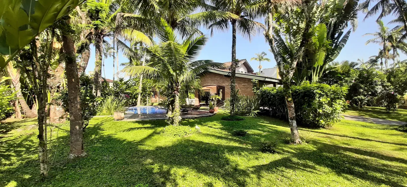 Foto 2 de Casa de Condomínio com 5 quartos à venda, 341m2 em Ubatuba - SP