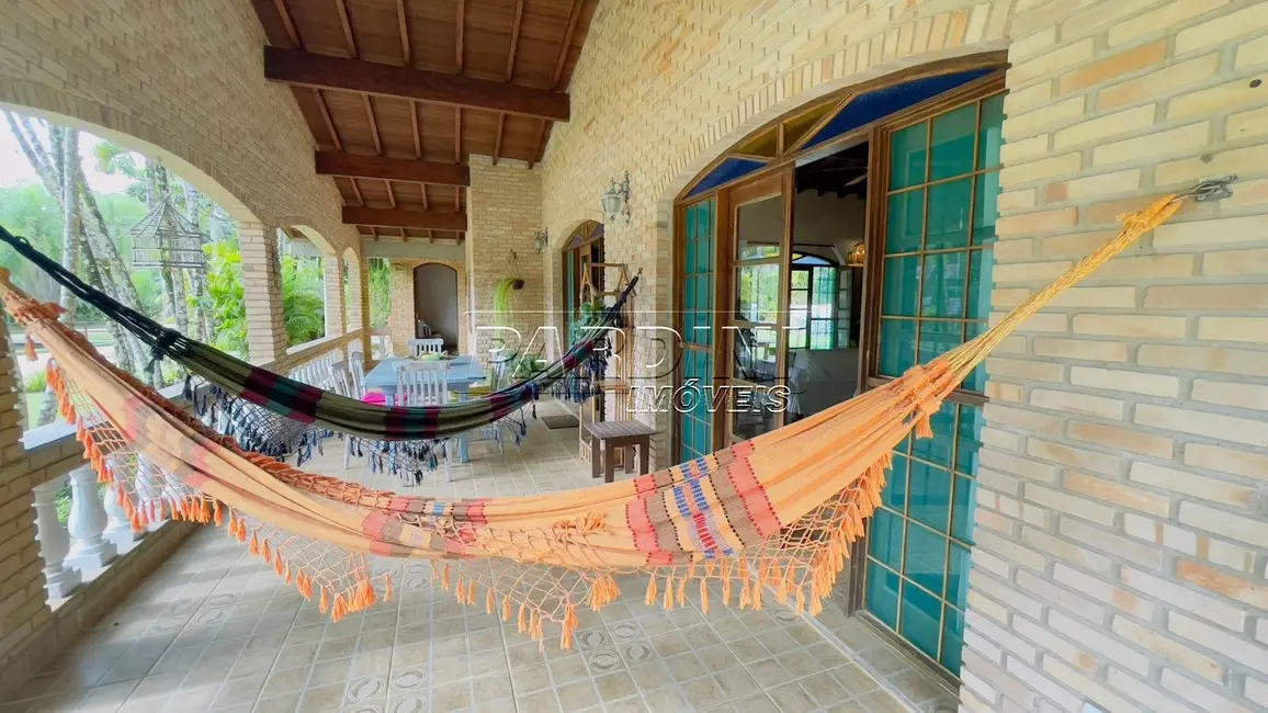 Foto 5 de Casa de Condomínio com 6 quartos à venda, 237m2 em Ubatuba - SP