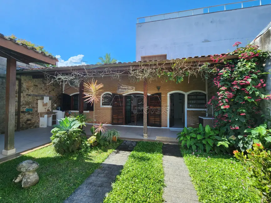 Foto 1 de Casa com 2 quartos à venda, 106m2 em Ubatuba - SP