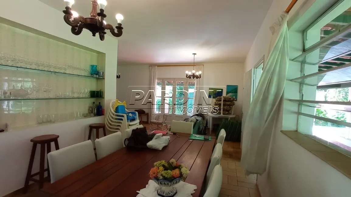 Casa com 3 quartos à venda, 214m2 em Ubatuba - SP - imagem 4 Foto 4 de Casa com 3 quartos à venda, 214m2 em Ubatuba - SP