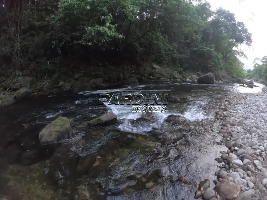 Foto 9 de Casa com 4 quartos à venda, 150m2 em Ubatuba - SP