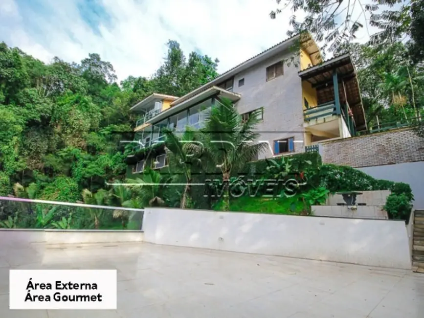 Foto 2 de Casa de Condomínio com 6 quartos à venda, 355m2 em Ubatuba - SP