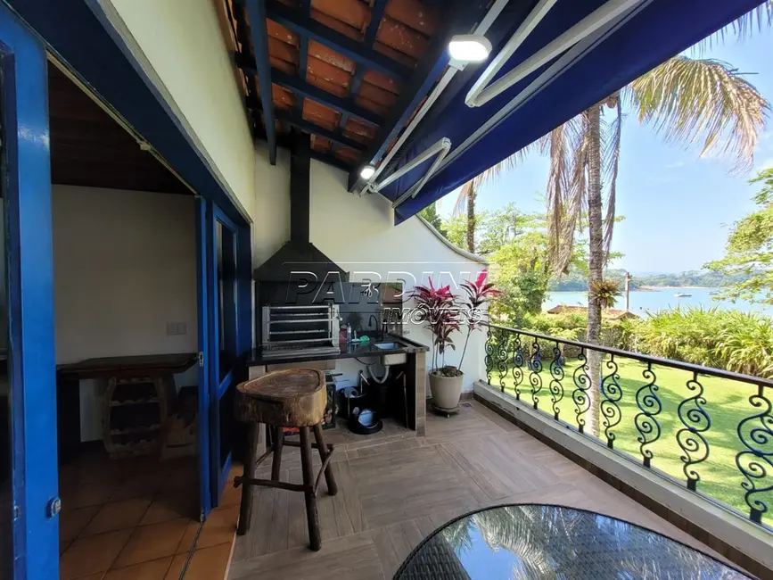 Foto 9 de Apartamento com 3 quartos à venda, 217m2 em Ubatuba - SP