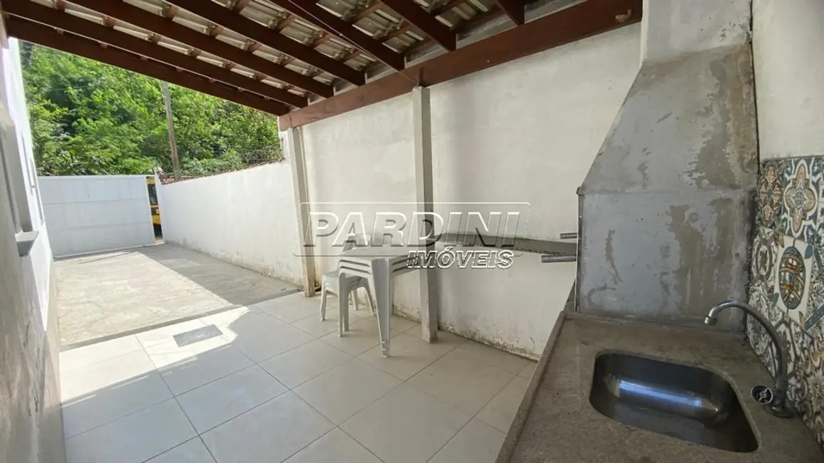 Foto 2 de Casa com 4 quartos à venda, 130m2 em Ubatuba - SP