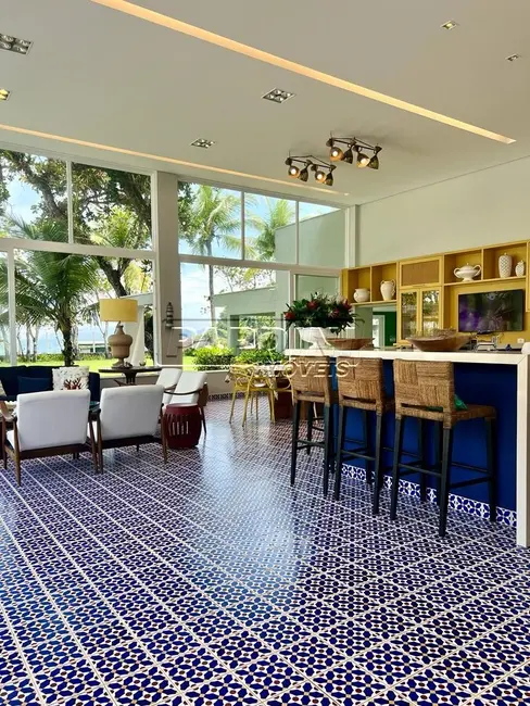 Foto 8 de Casa de Condomínio com 7 quartos à venda, 592m2 em Ubatuba - SP