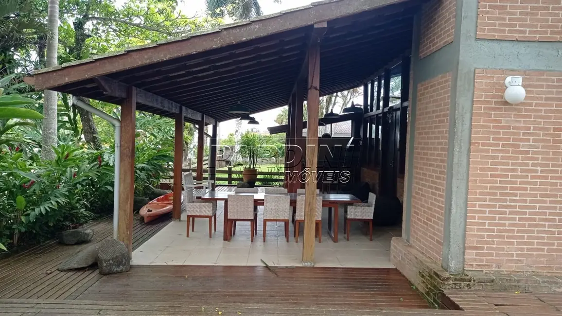 Foto 4 de Casa de Condomínio com 3 quartos à venda, 146m2 em Ubatuba - SP