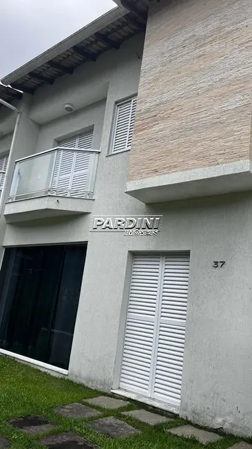 Foto 5 de Apartamento com 3 quartos à venda, 197m2 em Ubatuba - SP