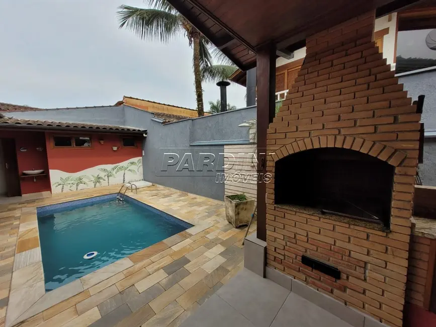 Casa de Condomínio com 6 quartos à venda, 207m2 em Ubatuba - SP - imagem 4 Foto 4 de Casa de Condomínio com 6 quartos à venda, 207m2 em Ubatuba - SP