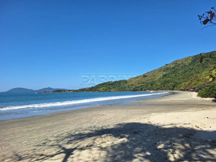 Foto 5 de Casa com 3 quartos à venda, 195m2 em Ubatuba - SP