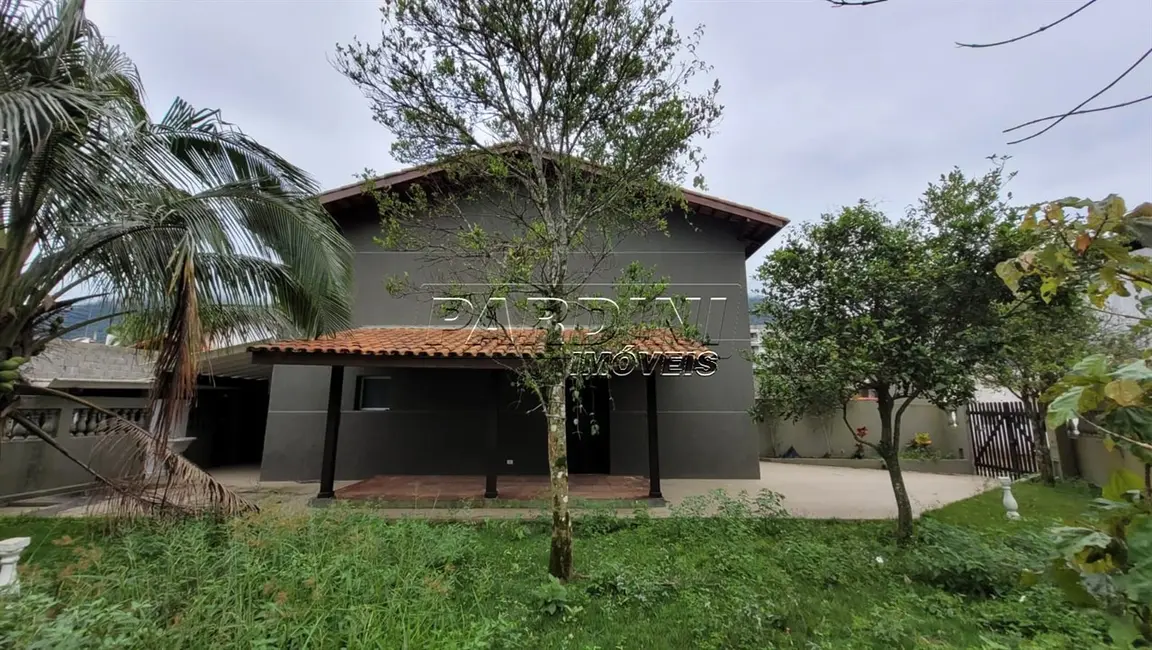 Casa com 1 quarto à venda, 110m2 em Ubatuba - SP - imagem 6 Foto 6 de Casa com 1 quarto à venda, 110m2 em Ubatuba - SP