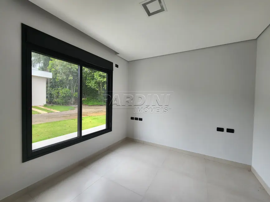 Foto 4 de Casa com 3 quartos à venda, 205m2 em Ubatuba - SP