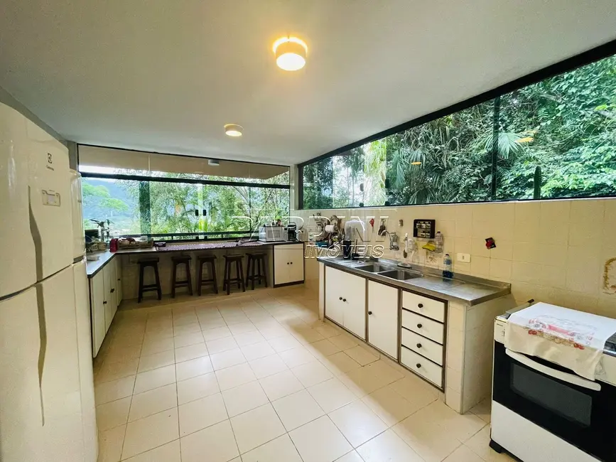 Foto 5 de Casa de Condomínio com 5 quartos à venda, 420m2 em Ubatuba - SP