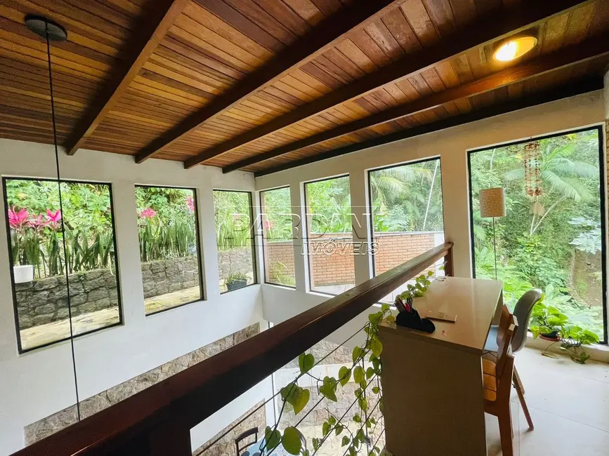 Foto 7 de Casa de Condomínio com 5 quartos à venda, 420m2 em Ubatuba - SP