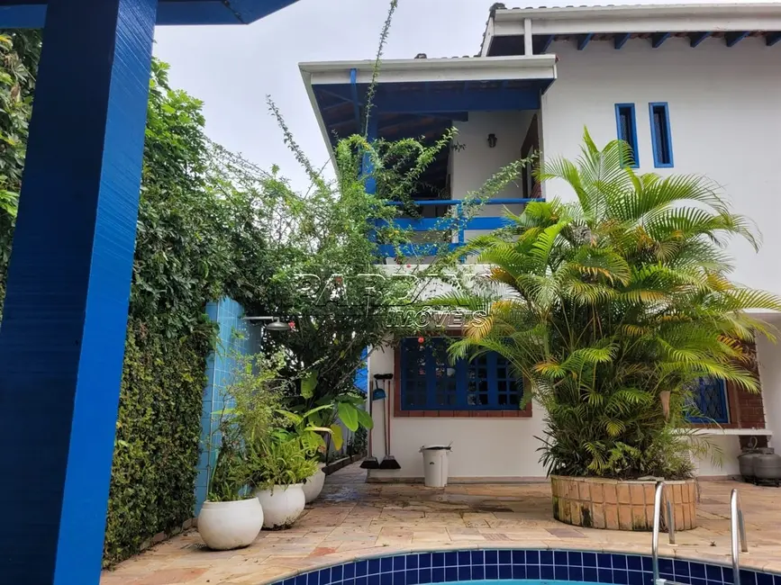 Foto 3 de Casa com 4 quartos à venda, 250m2 em Ubatuba - SP