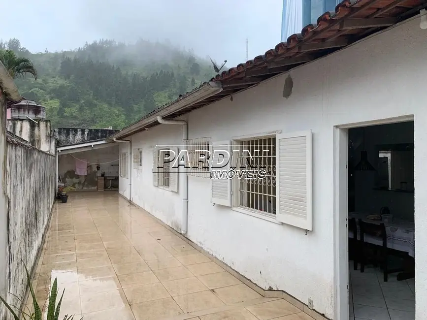 Foto 2 de Casa com 3 quartos à venda, 163m2 em Ubatuba - SP