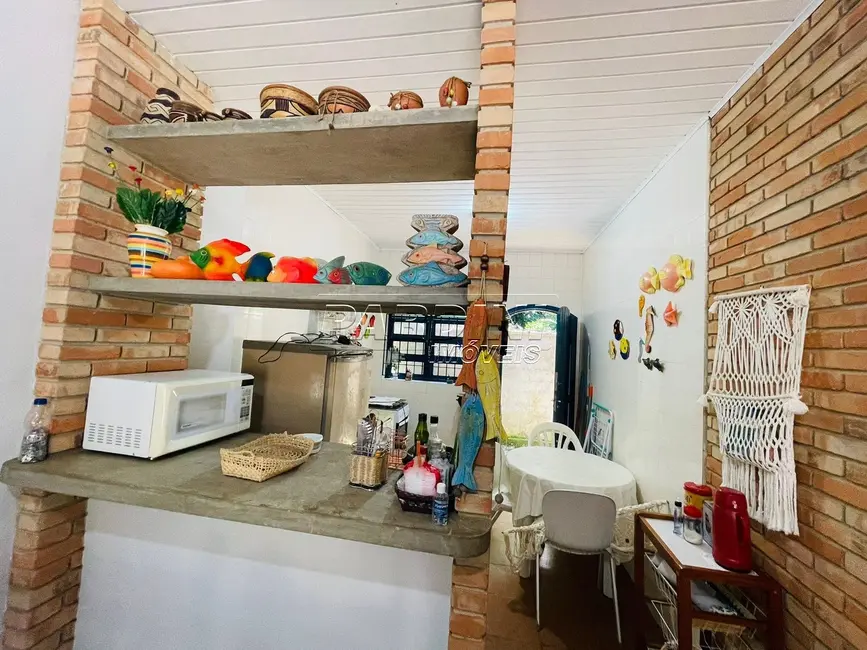 Casa com 2 quartos à venda, 57m2 em Ubatuba - SP - imagem 3 Foto 3 de Casa com 2 quartos à venda, 57m2 em Ubatuba - SP