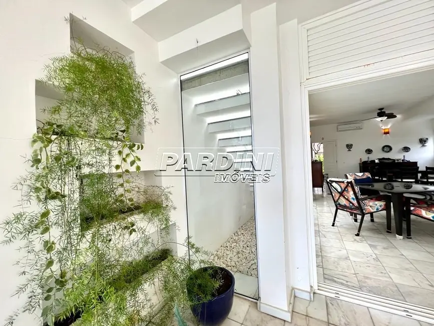 Foto 8 de Casa com 4 quartos à venda, 236m2 em Ubatuba - SP
