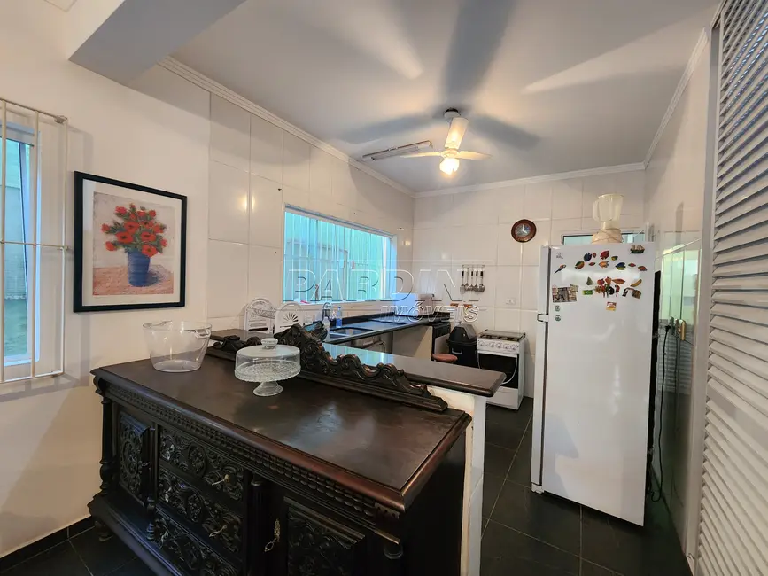 Foto 5 de Casa com 4 quartos à venda, 205m2 em Ubatuba - SP