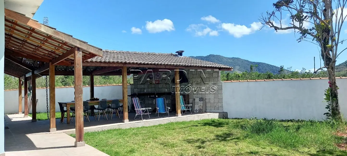 Foto 8 de Casa com 3 quartos à venda, 180m2 em Ubatuba - SP
