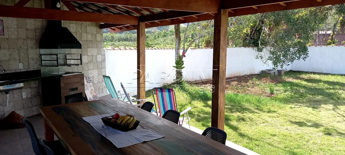 Foto 6 de Casa com 3 quartos à venda, 180m2 em Ubatuba - SP