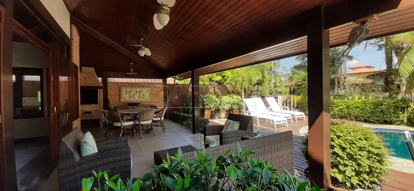 Foto 7 de Casa de Condomínio com 4 quartos à venda, 251m2 em Ubatuba - SP