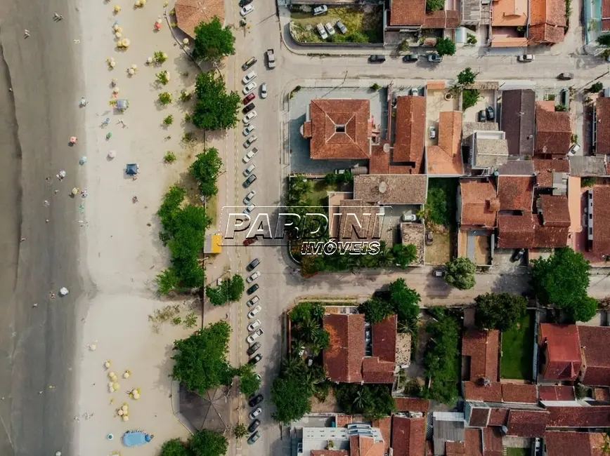 Foto 1 de Casa com 4 quartos à venda, 500m2 em Ubatuba - SP