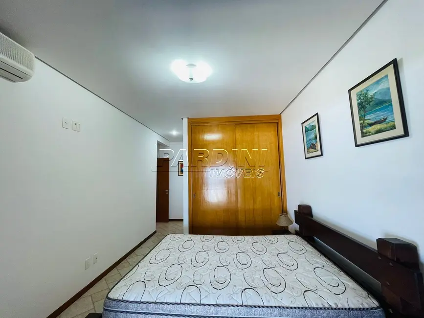 Foto 8 de Apartamento com 2 quartos à venda, 335m2 em Ubatuba - SP