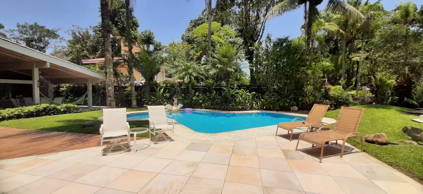 Foto 7 de Casa de Condomínio com 7 quartos à venda, 550m2 em Ubatuba - SP