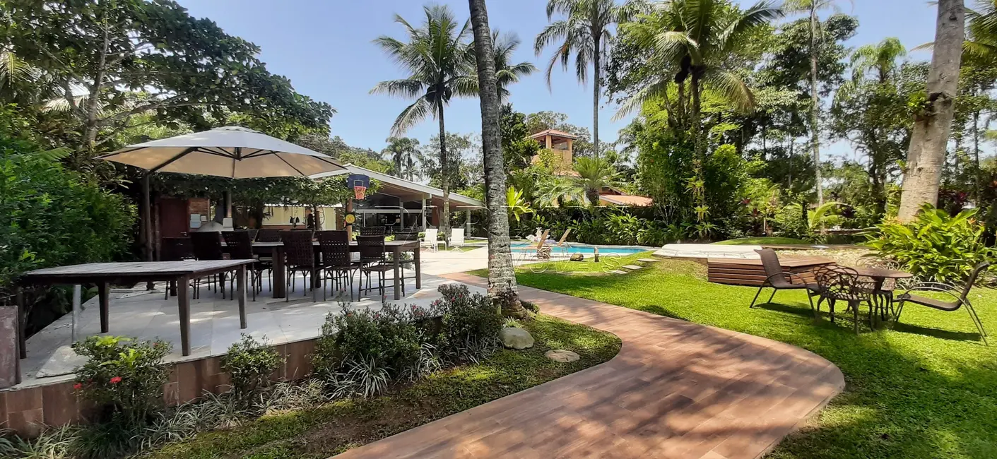 Foto 4 de Casa de Condomínio com 7 quartos à venda, 550m2 em Ubatuba - SP