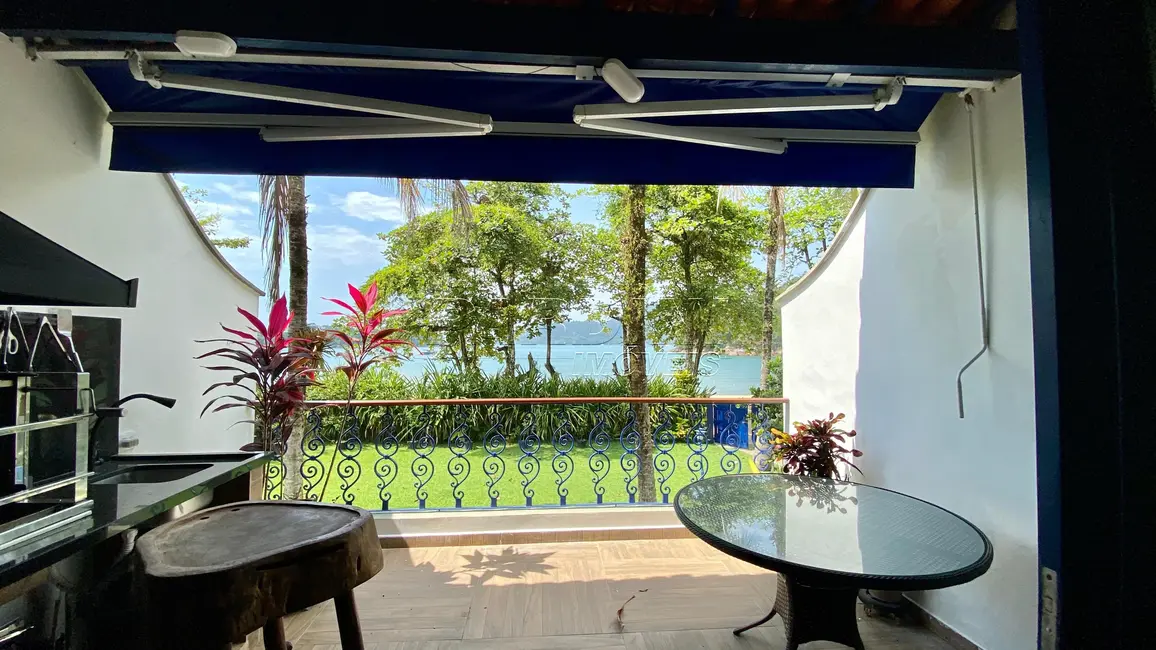 Foto 6 de Apartamento com 3 quartos à venda, 217m2 em Ubatuba - SP