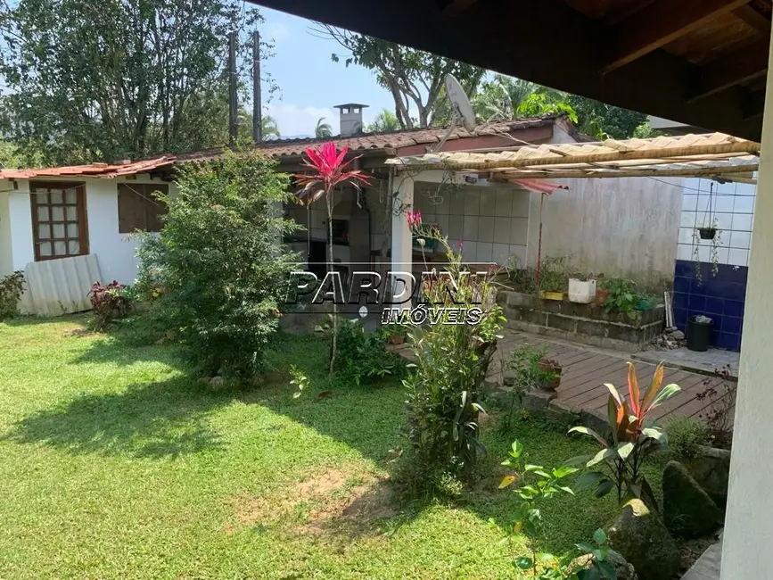 Foto 3 de Casa com 3 quartos à venda, 143m2 em Ubatuba - SP