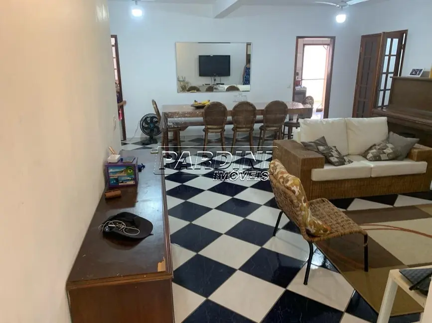 Foto 6 de Casa com 3 quartos à venda, 143m2 em Ubatuba - SP