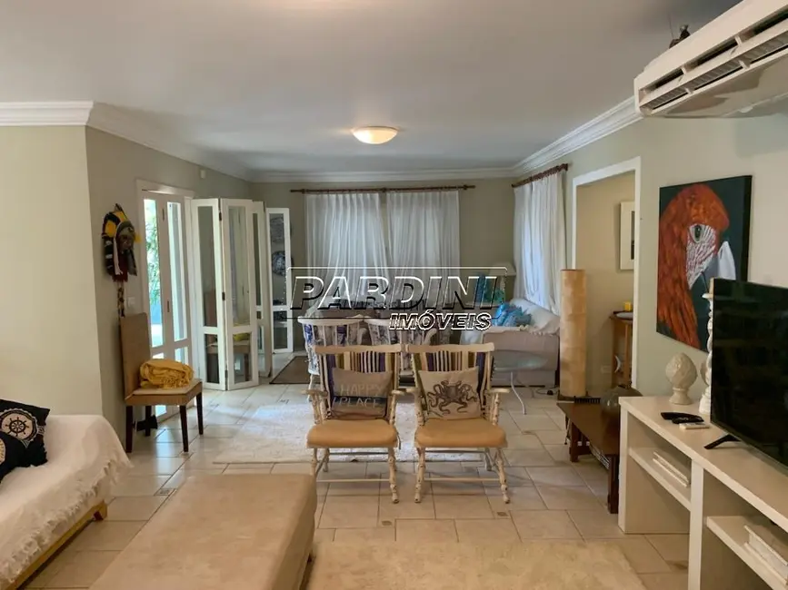 Foto 9 de Casa com 5 quartos à venda, 265m2 em Ubatuba - SP