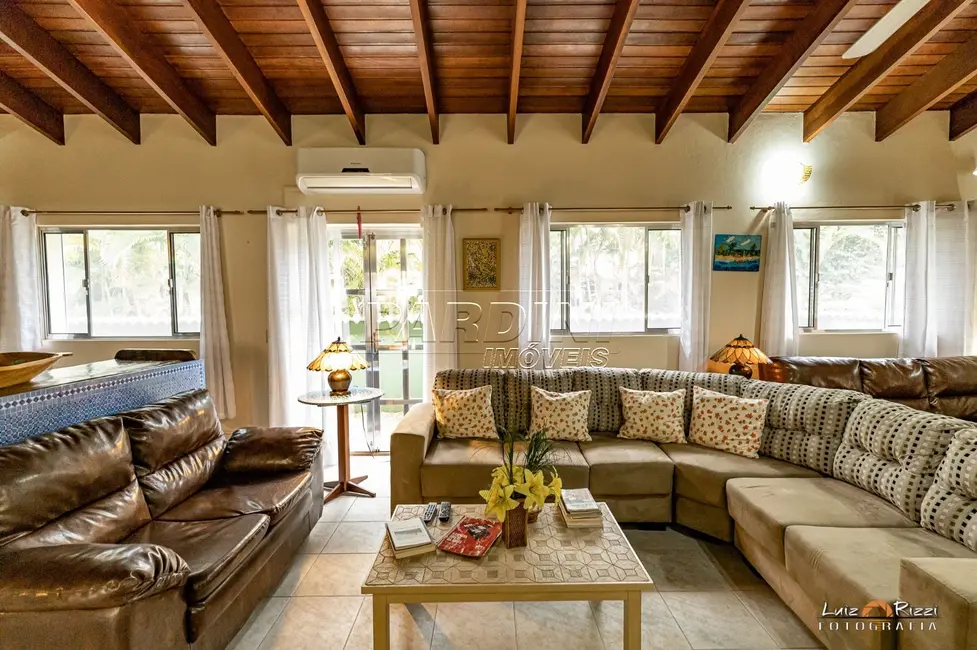 Foto 1 de Casa de Condomínio com 2 quartos à venda, 419m2 em Ubatuba - SP