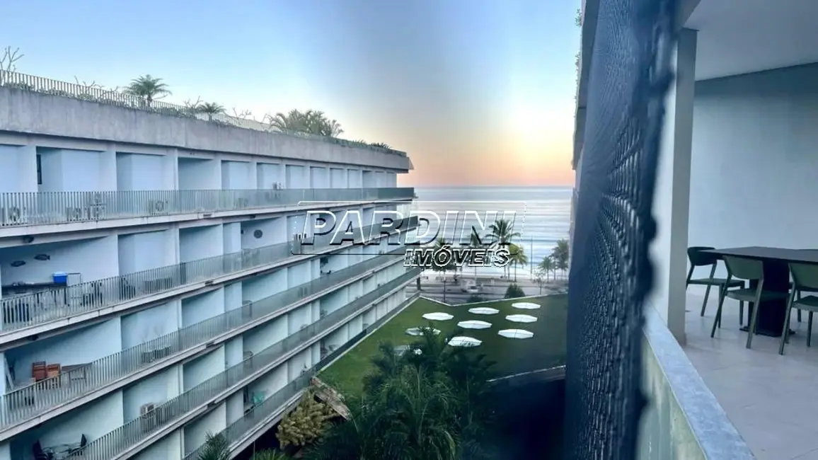 Foto 4 de Apartamento com 3 quartos à venda, 180m2 em Ubatuba - SP