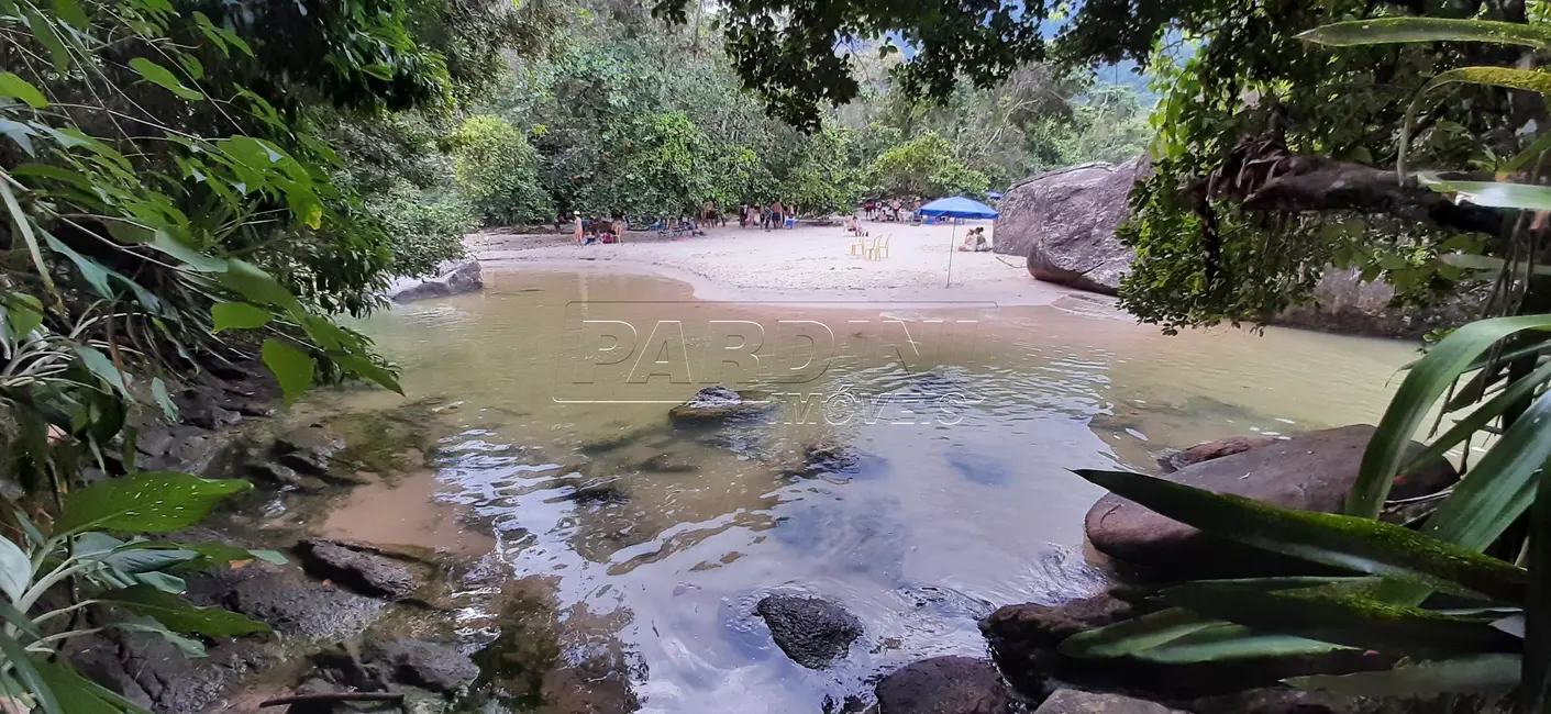 Foto 9 de Casa com 5 quartos à venda, 267m2 em Ubatuba - SP