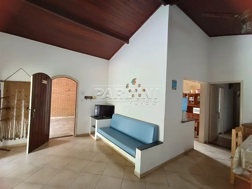 Foto 6 de Casa com 5 quartos à venda, 157m2 em Ubatuba - SP