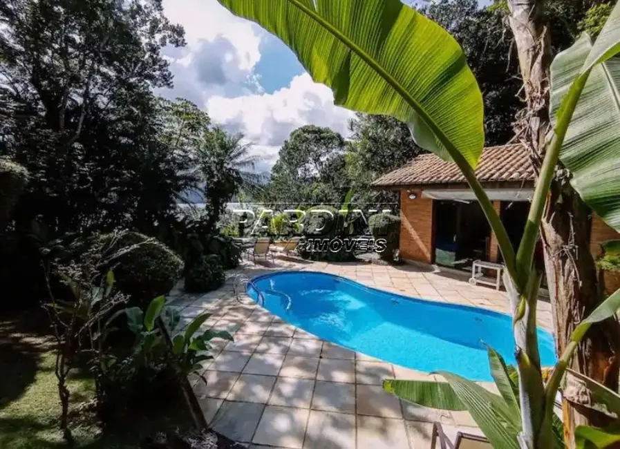 Foto 4 de Casa de Condomínio com 4 quartos à venda, 890m2 em Ubatuba - SP